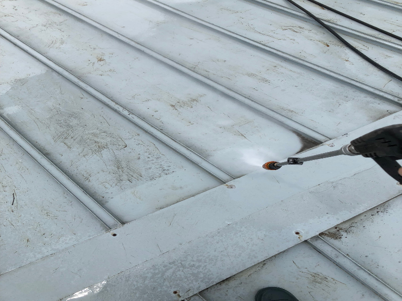 東京都八王子市　工場屋根塗装工事　水洗い